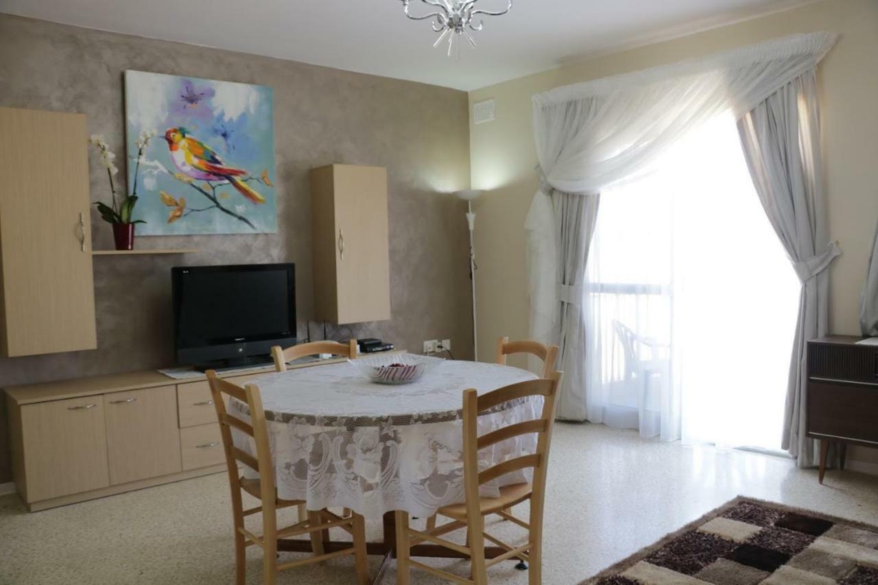 Sea Front Apartment Marsaskala Luaran gambar