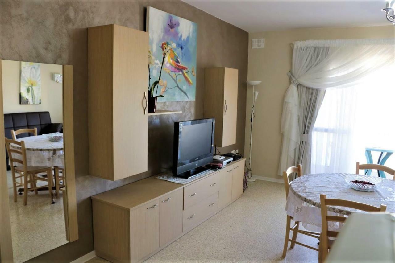 Sea Front Apartment Marsaskala Luaran gambar