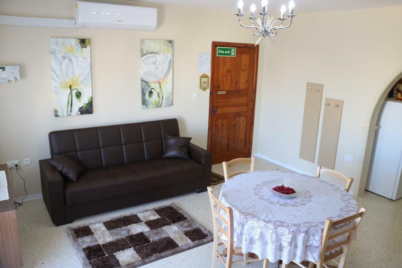 Sea Front Apartment Marsaskala Luaran gambar